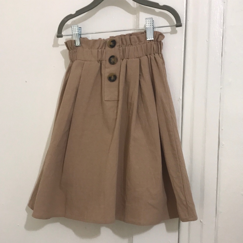 NWOT - Toddler Khaki/Tan Paper Bag Skirt